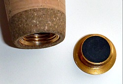 Grip screw cap showing rubber insert to prevent sections from making tapping noise against the screw cap.