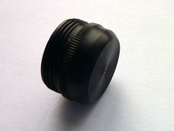 Genryuko Grip Cap showing knurling