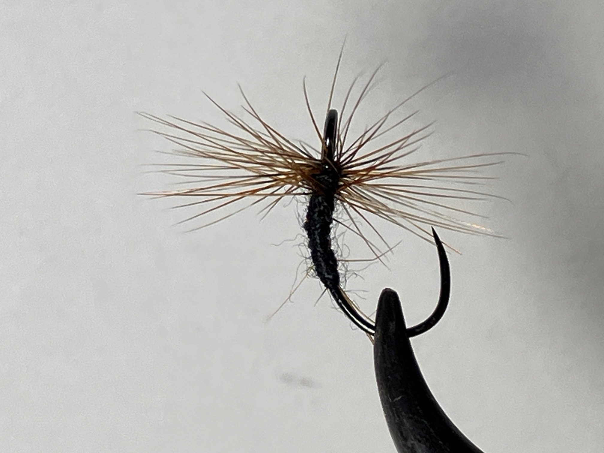 Black Thread Brown Rooster Hackle