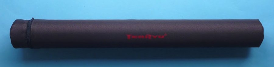 Rod case that comes with the Tenryu Ray Integral RZI50UL-4
